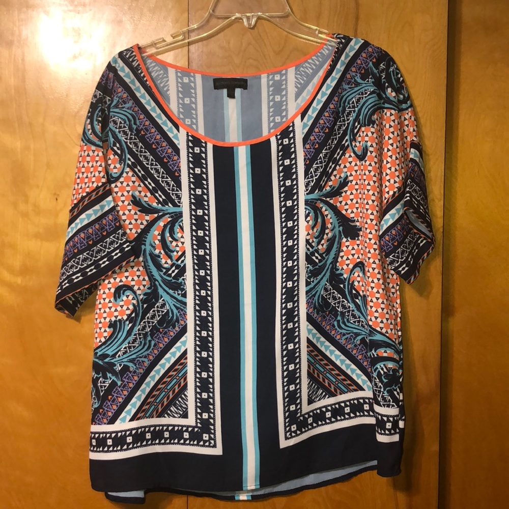 Fluorescent blouse